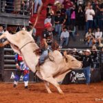 Festa do Peão de Barretos terá mais de R$ 1,5 milhão em premiação no rodeio! Confira os valores pros campeões aqui!